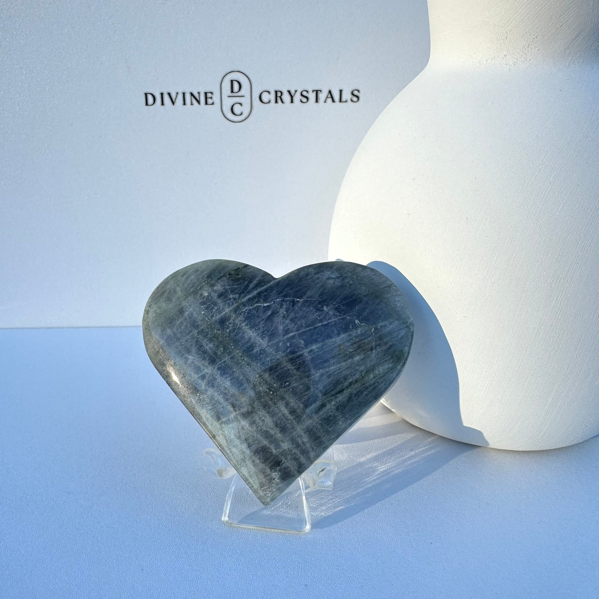 Labradorite Heart – Intuition & Protection