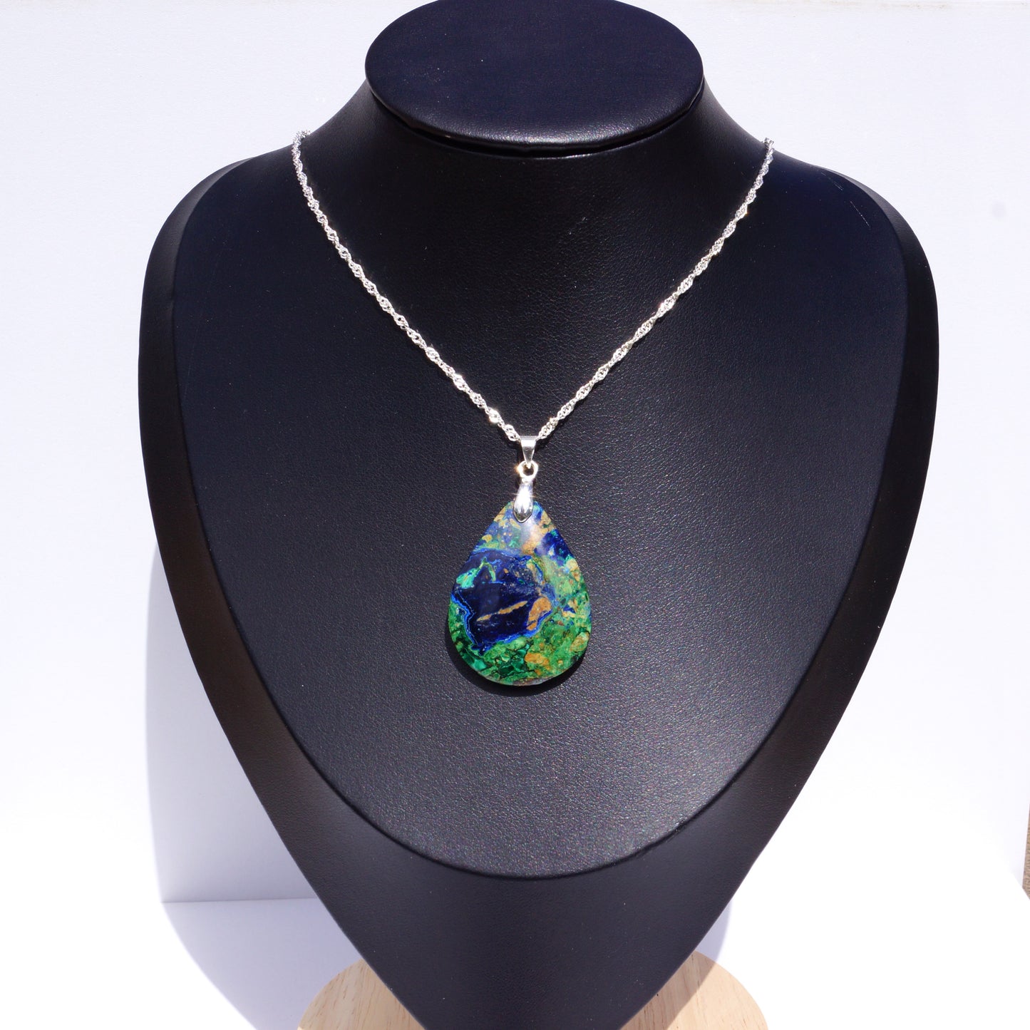 Azurite–Malachite Pendant — “Harmony of Earth and Sky”