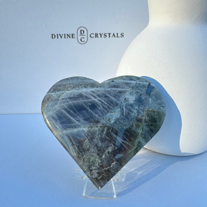 Labradorite Heart – Intuition & Protection