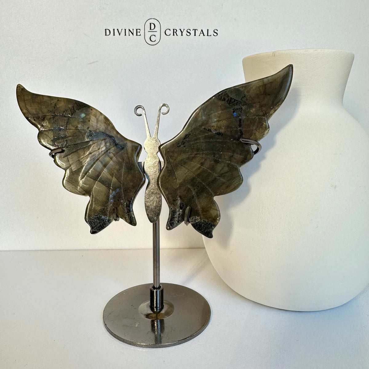 Labradorite & Dream Amethyst Butterfly Carvings – Intuition, Calm & Transformation
