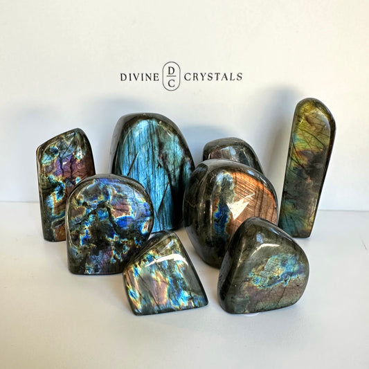 Labradorite Freeform – Protection & Transformation