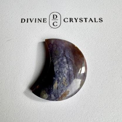 Chalcedony Moon Carving