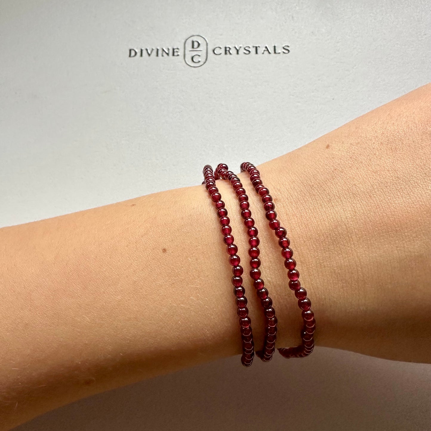 High Quality 3-Loop Garnet Bracelet (3mm)