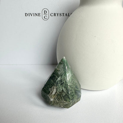 Moss Agate Diamond – Growth & Grounding