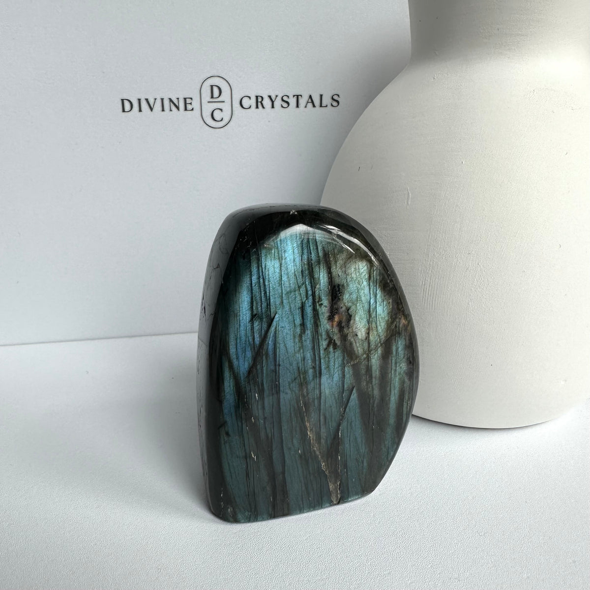 Labradorite Freeform – Protection & Transformation