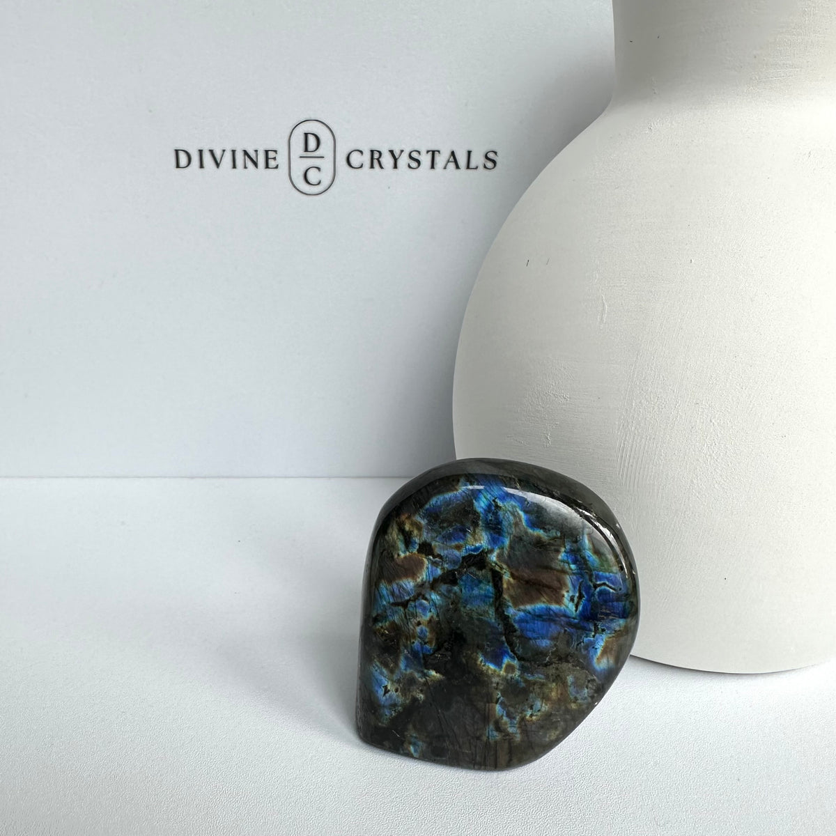 Labradorite Freeform – Protection & Transformation