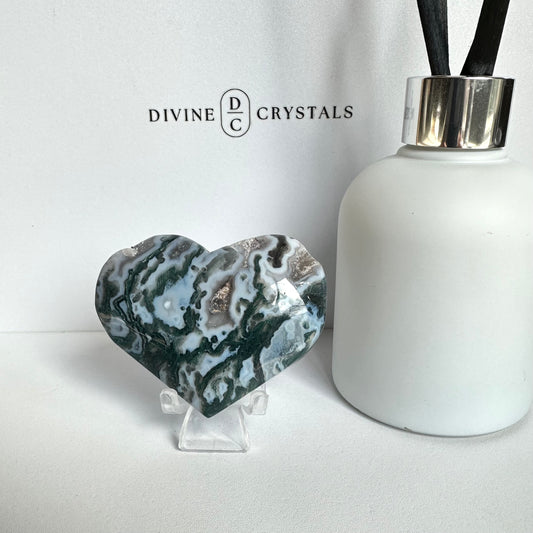 Moss Agate Heart – Growth & Grounding