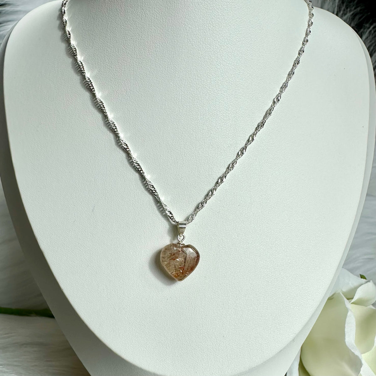 Rutile Heart Pendant – Clarity & Motivation