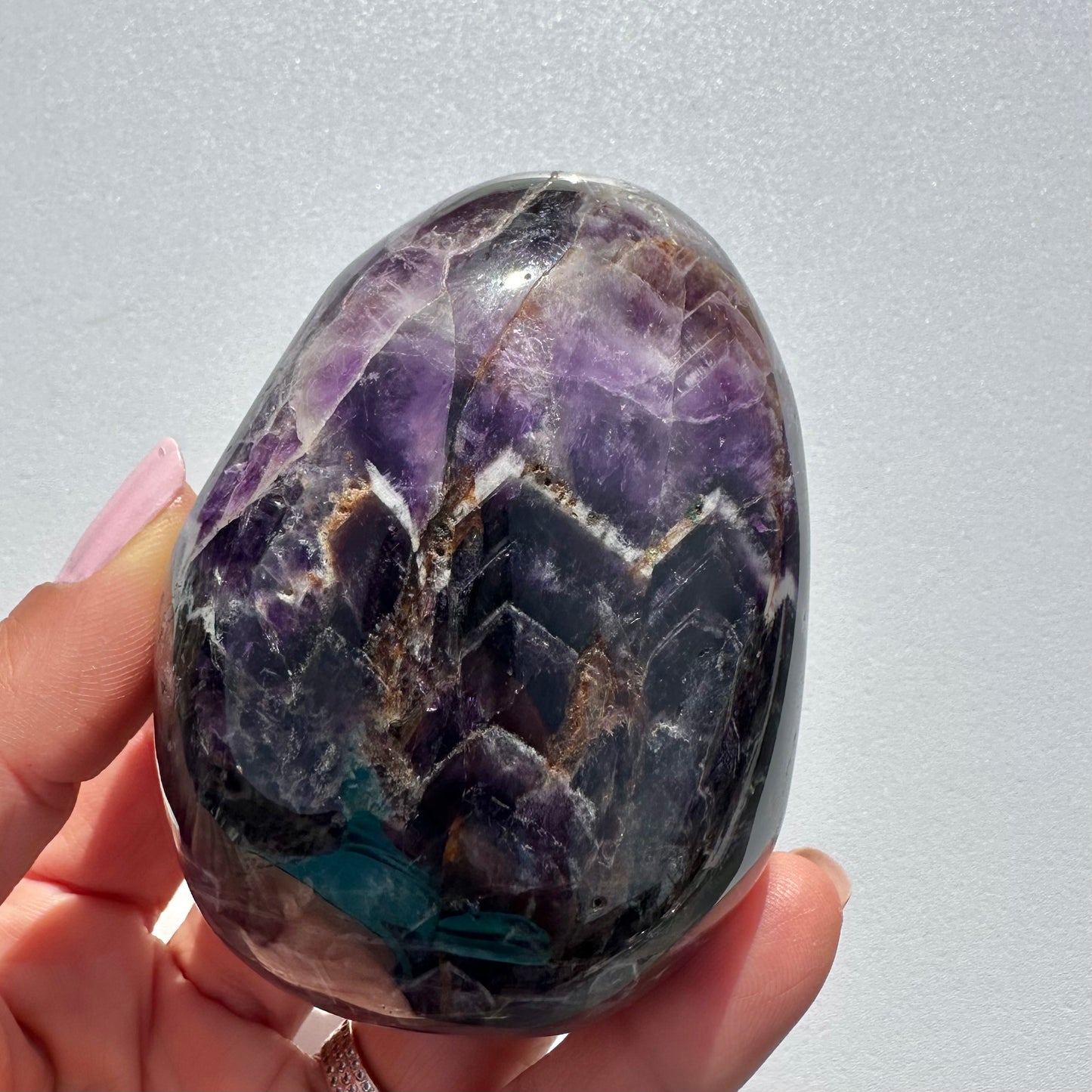 Chevron Amethyst (Banded Amethyst)