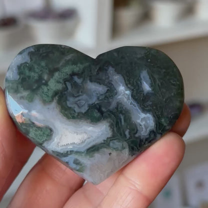 Moss Agate Heart – Growth & Grounding